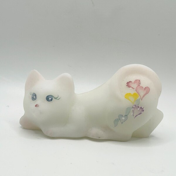 Vintage Fenton Satin Glass Hearts Crouching Kitten Figurine Hand Painted Signed