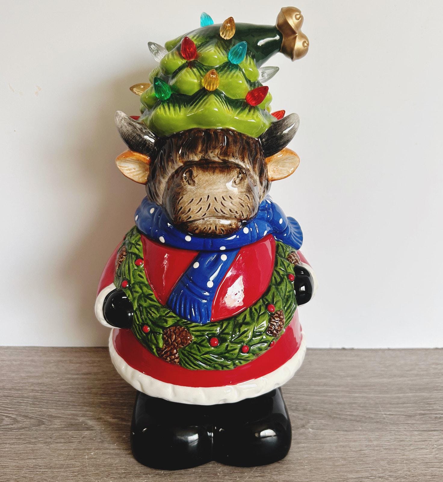 Rare VNTG Ceramic Highland Cow Christmas Cookie Jar w/ Light Up Christmas Bulbs