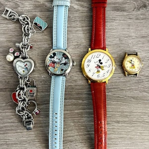 Vintage Disney Mickey Mouse & Minnie Mouse Lorus Watch Timepiece Lot of 4