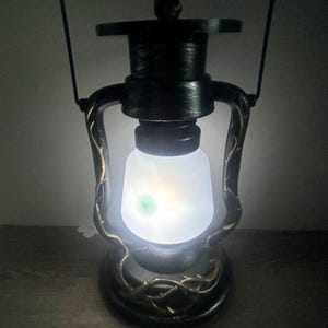 Gemmy Halloween Spooky Haunted Eyeball Lantern Halloween Motion Prop Decoration