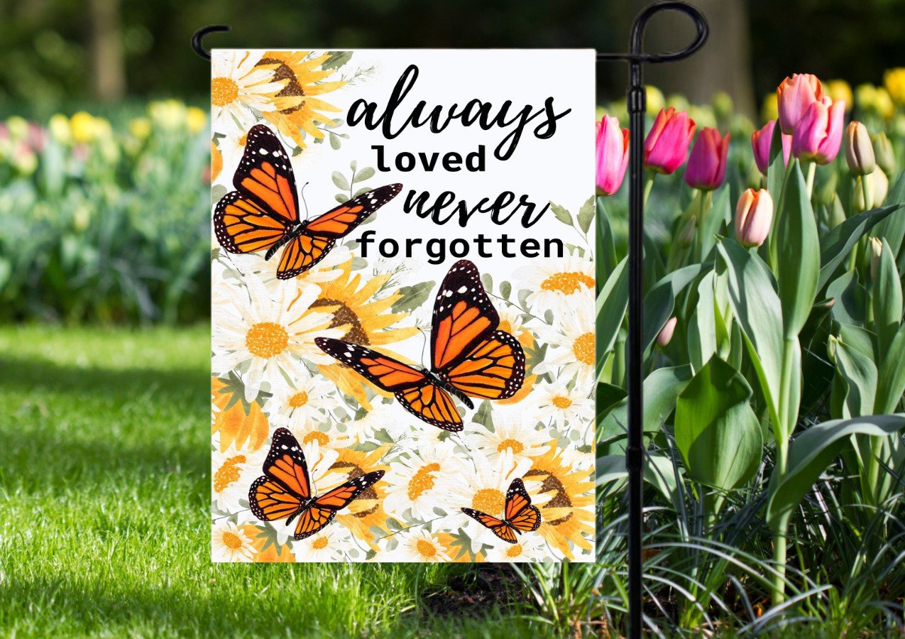 Gedenk-Gartenflagge 'Always Loved Never Forgotten' – 32,5 X 45,7 Cm, Kardinal-Blumenmotiv, Wetterfest