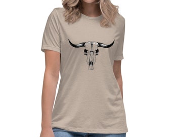 Longhorn Skull T-Shirt, Western Women es Relaxed T-Shirt, Yallternative Style T-Shirt