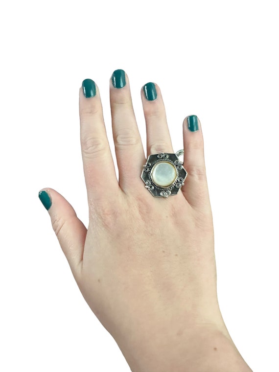 Art Nouveau Moonstone Cabochon Silver Ring - image 2