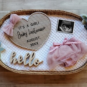Girl Pregnancy Announcement, Editable Social Media Template (Digital Download)
