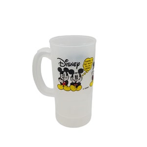 Vintage 1990's Walt Disney Mickey Mouse Super 22 Oz Plastic Vintage 1990's Walt Disney Mickey Mouse Super 22 Oz Plastic