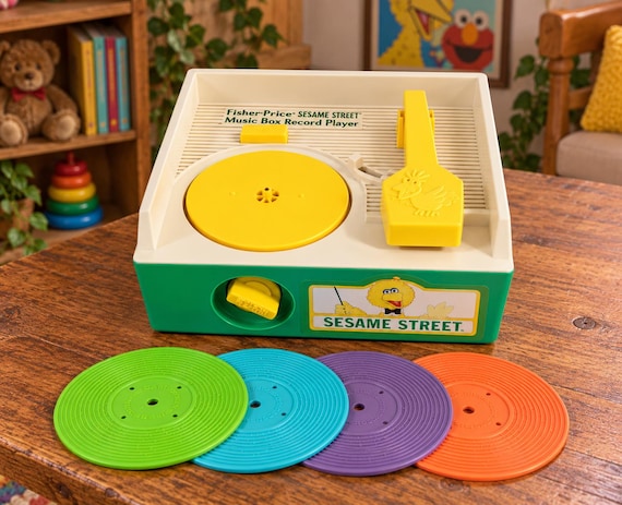 Vintage 1983 Fisher Price Sesame Street Big Bird Record Player