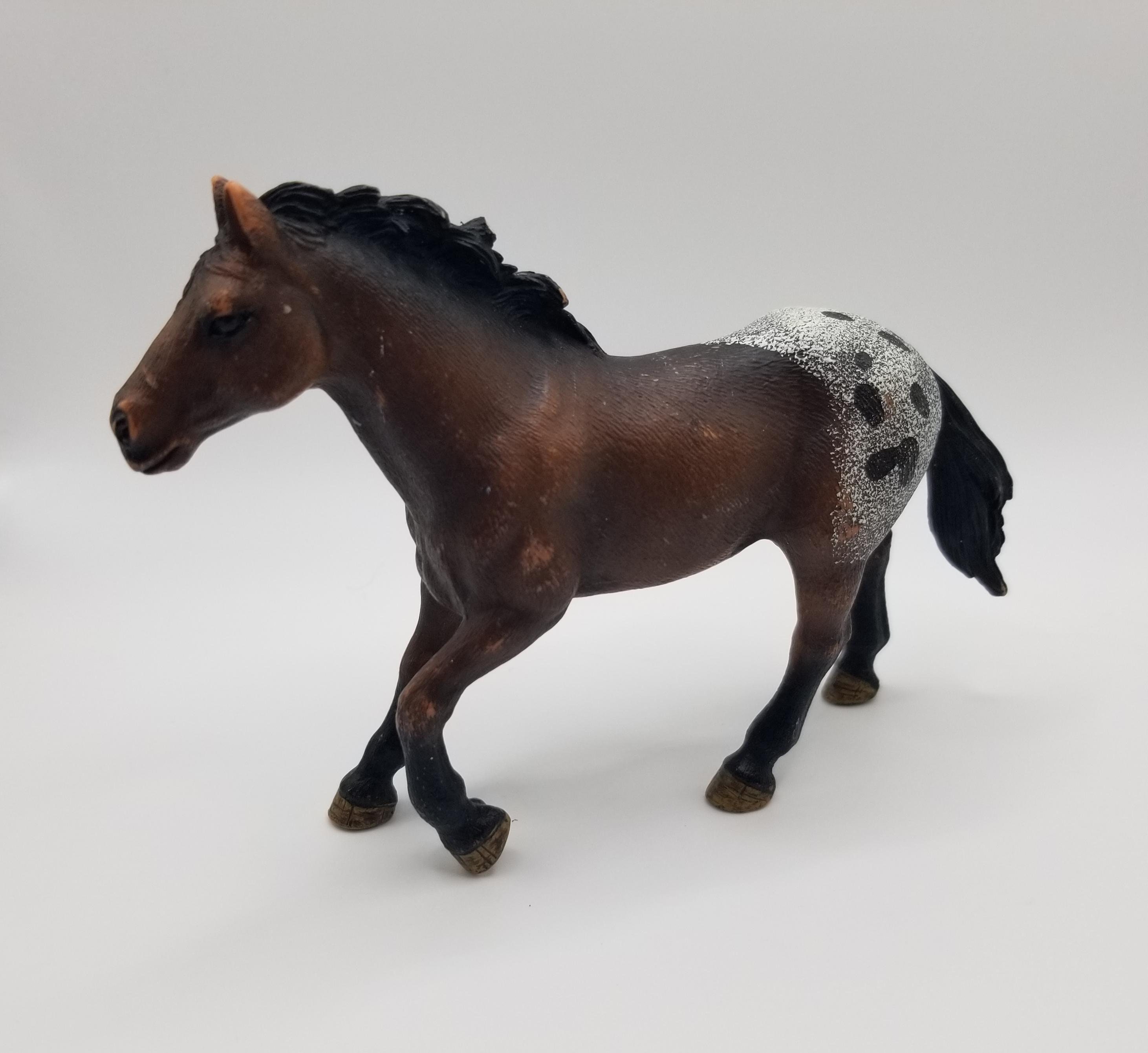  Assorted Vintage Schleich Horses - Etsy Illustration 