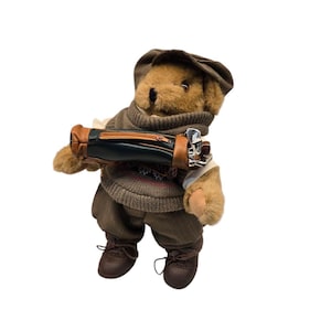 Vintage 1990s Tender Heart Treasures 12&quot; Golf Bear – A Collector’s Dream!