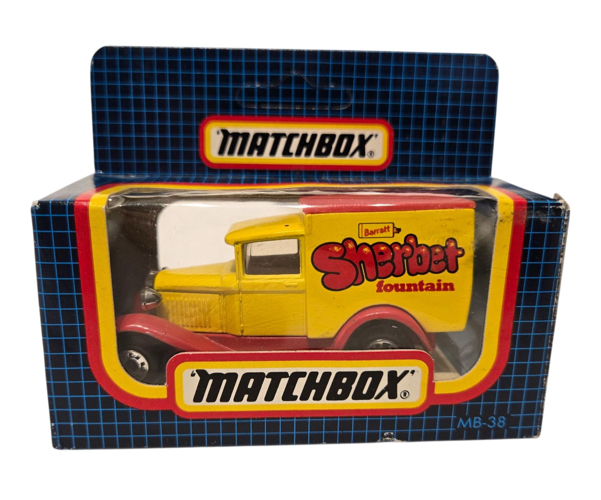 1980年代のヴィンテージマッチボックスモデルMB38フォードモデルAバン
