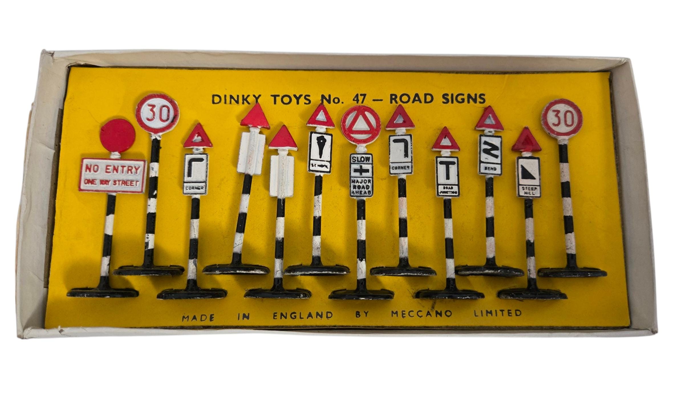 Vintage 1930's Dinky Toys Road Signs Set No. 47 – Complete in