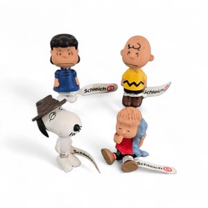Peanuts Spike - Etsy