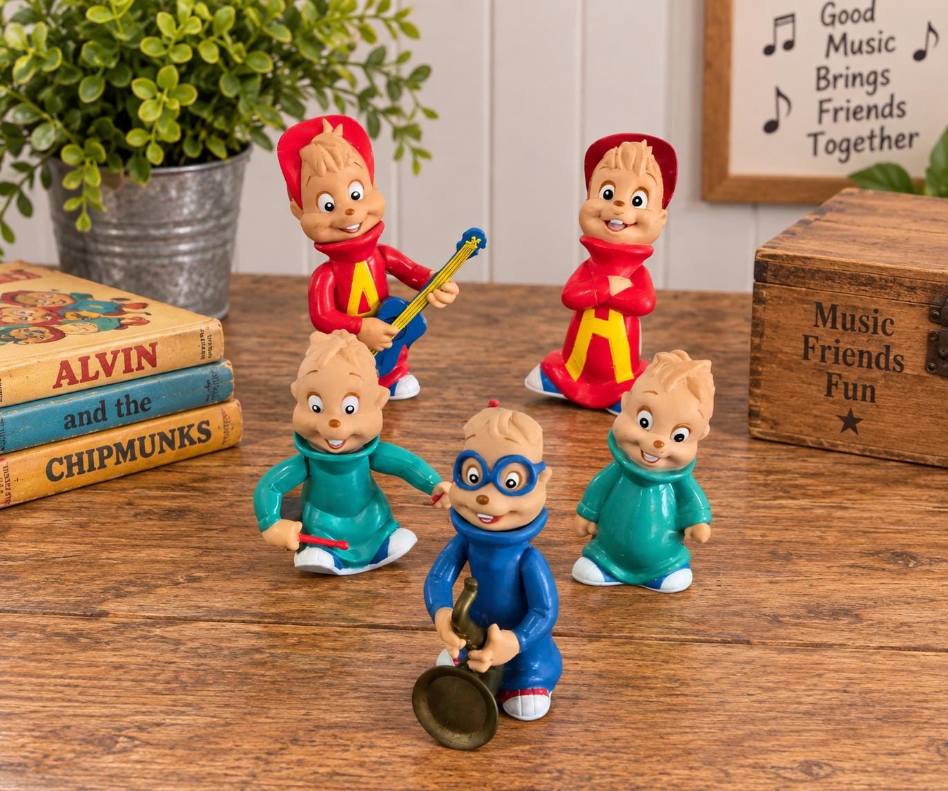Alvin and the chipmunks toys - Etsy 日本