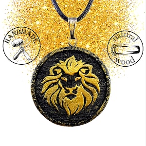 Golden Lion Wooden Necklace,Animal Necklace,Personalized,Girl,Women,Mom,Mothers Day,Girlfriend,Birthday,Friend,Daughter,Granddaughter