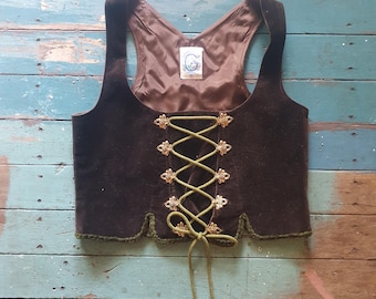 Vintage Trachten Deep Chocolate Velvet Medieval Style Lace up Corset. Size 44 or Large.