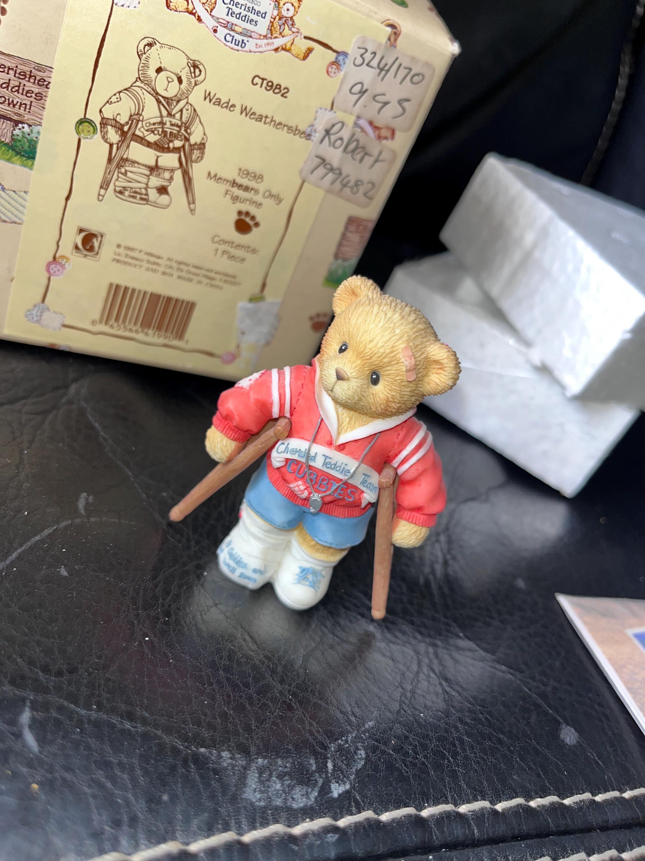 Cherished Teddy Wade Weathersbee 1998 Members Only Figurine 1997 P