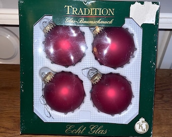 vintage red baubles in original box glass x4 Matt