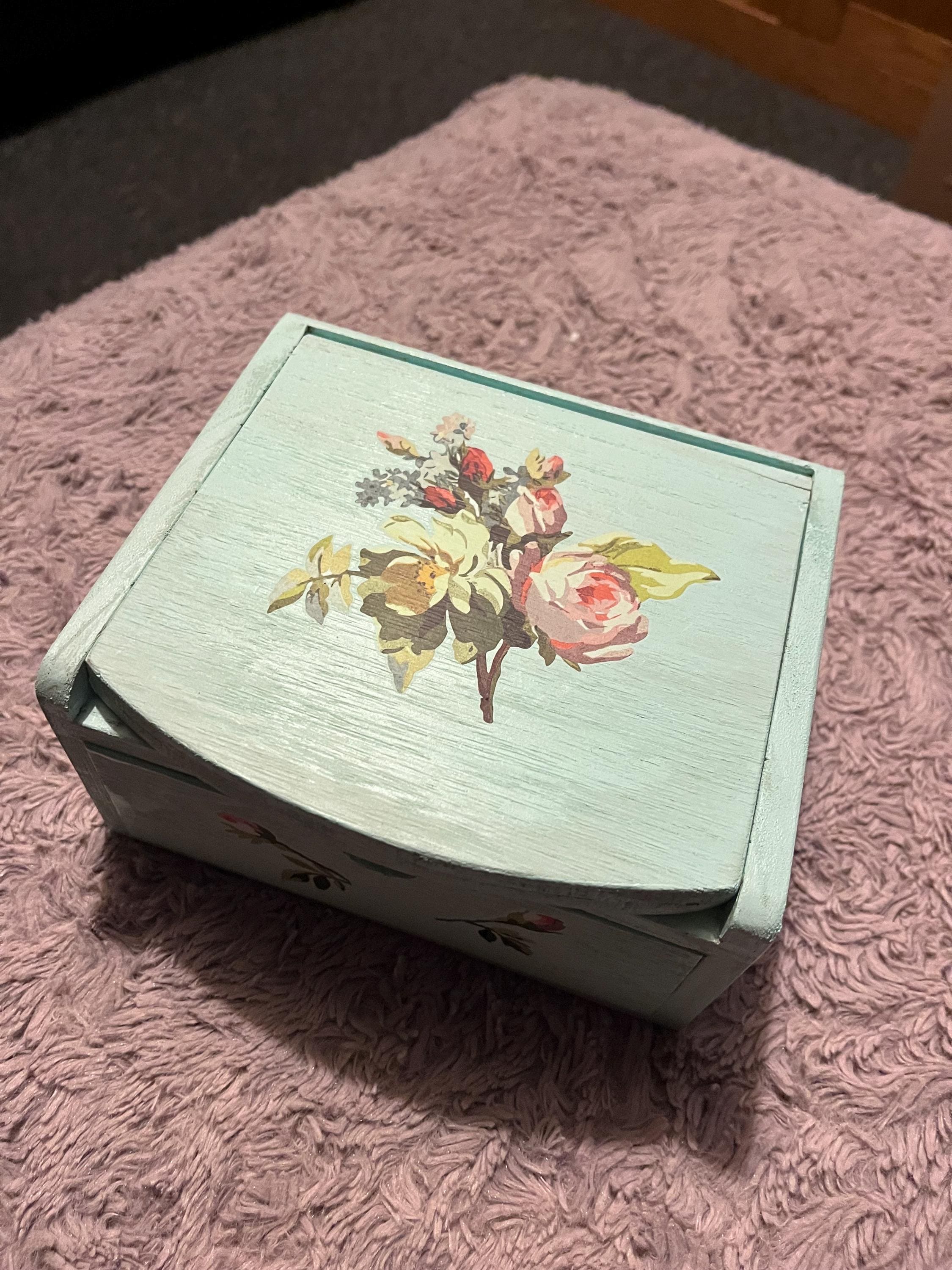 鏡付き木製ジュエリーボックス（手描き花柄、緑・青） - Etsy 日本