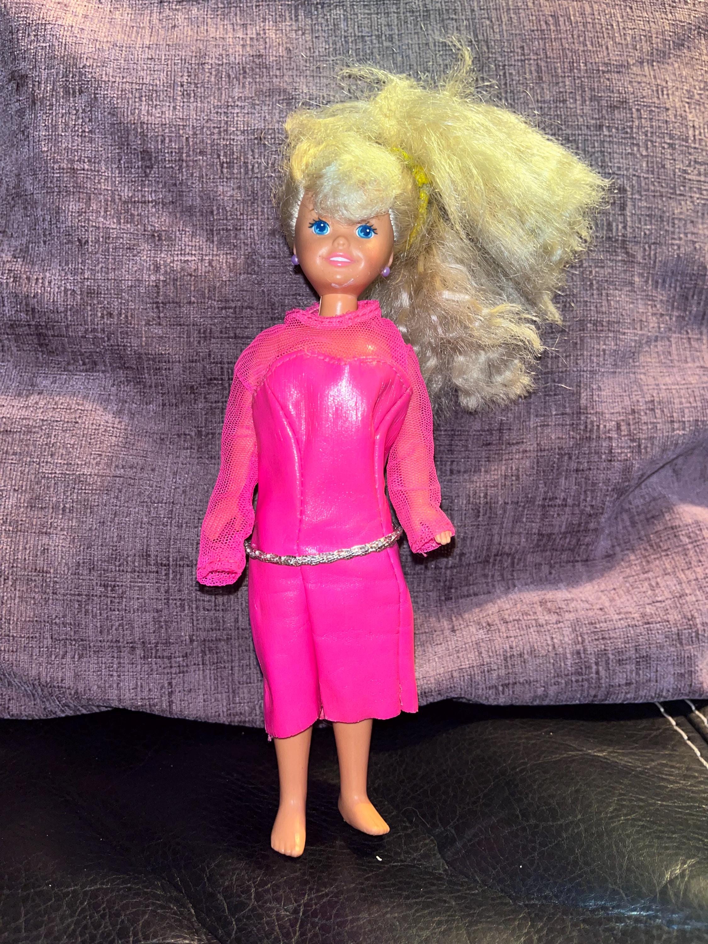 Poupée Mattel Shelly Fashion Avenue, Collection Vintage Années 2000