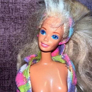 vintage Barbie doll Mattel in original outfit not complete no shoes 1980s 1990s