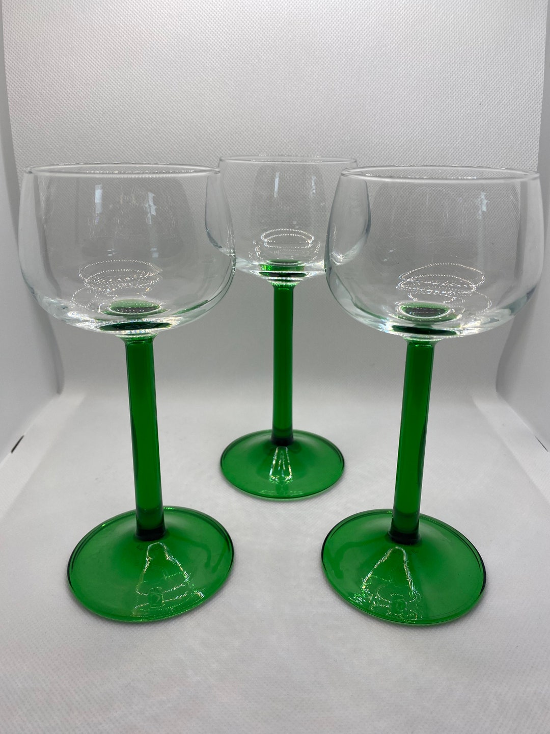 Luminarc Glassware Green Stemmed Wine Glasses X3 Vintage Etsy