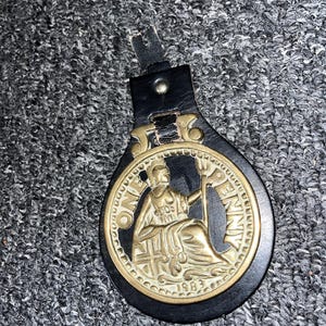 Vintage Horse Brass Badge on Leather, Horse Medallion,Antique Horse, Horse Plaque Wall Art coin