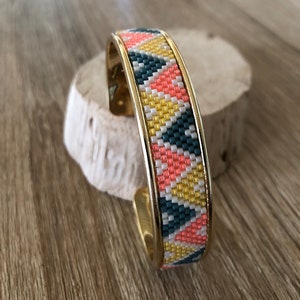 Bracelet in pearls Miyuki delicas / Peyote weave