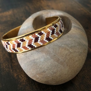 Bracelet in pearls Miyuki delicas / Peyote weave