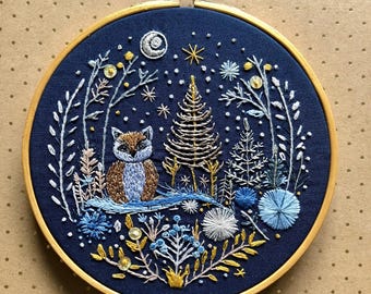刺繍ハンギングフレーム、フクロウのオリジナル冬柄 - Etsy 日本