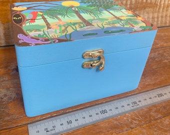 Handmade & hand painted wooden storage/ trinket/ keepsake box with jungle theme.