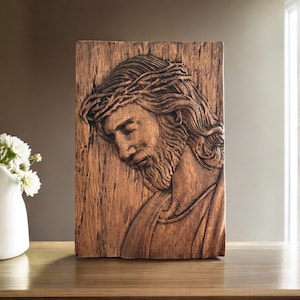 Jesus Christ Crown of Thorns Wood Carving – Hand Carved Solid Wood Wall Art – Catholic Religious Decor for Table or Wall Hanging
