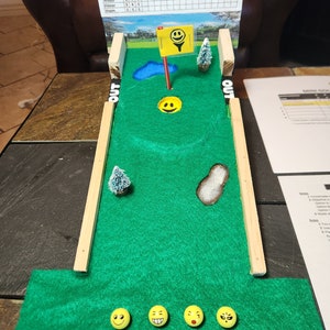 Cornhole Miniature Golf Putt Putt Game