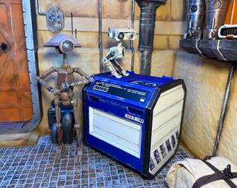 Space Loot Crate - finished/painted 1/6 scale