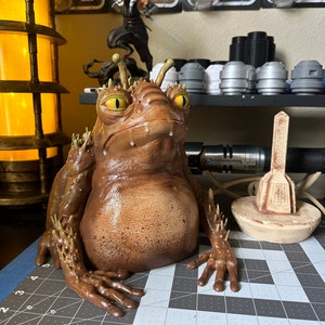 Cantina pet - lifesized printable file