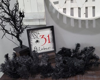 Hand Painted Halloween Wood Sign | October 31 Decor
