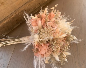 Bouquet de mariée fleurs séchées hortensia mariage champêtre bohème demoiselle d’honneur cérémonie