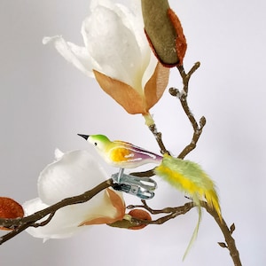 Mini bird 5.5 cm golden yellow green Schatzhauser - Lauscha glass art, Thuringian Christmas decorations