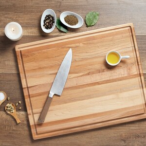 Personalized Maple BBQ Board - Canadian Wood Chopping Board with Juice Groove - Laser Engraved Wedding Gift - Serving Plater For Charcuterie