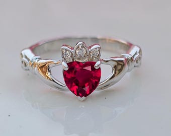 Sterling Silber Claddagh Ring: Herz Rubin, keltischer Versprechensring