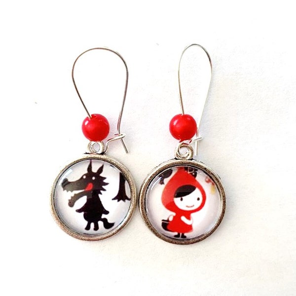 boucles d'oreilles rondes, chaperon rouge et loup, cabochon verre