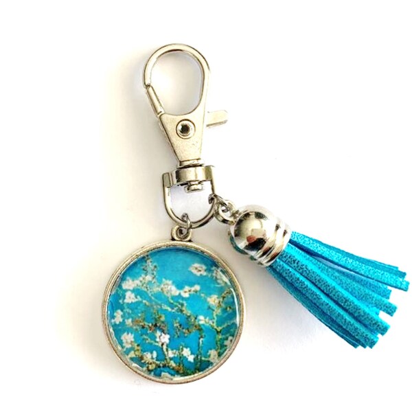 porte clé, Bijou de sac, amandiers Van Gogh et pompon bleu, cabochon en verre