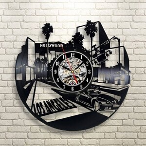 Horloge disque vinyle Los Angeles, oeuvre d'art de la ville, décorations de pendaison de crémaillère, art mural hollywoodien, décoration californienne, cadeau pour un ami voyageant