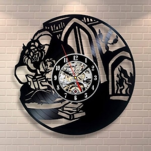 Die Schöne und das Biest Schallplattenuhr, Disneyetsy Geschenke, Prinzessinnenzimmer Dekor, Belle Wandkunst, Wohnung Dekorationen, Perfektes Geschenk für Sie