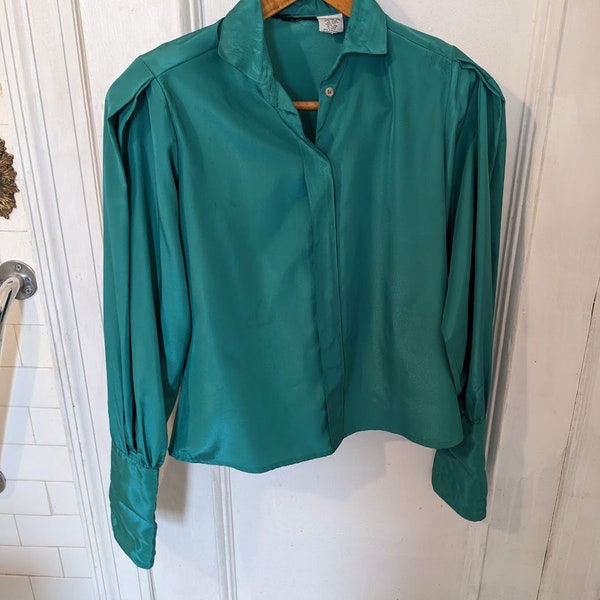 VINTAGE FRENCH CUFF Green Blouse