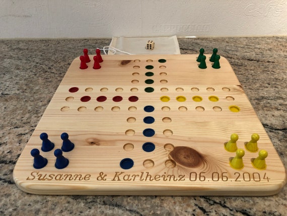 Tavolo da gioco in legno con 4 sgabelli per