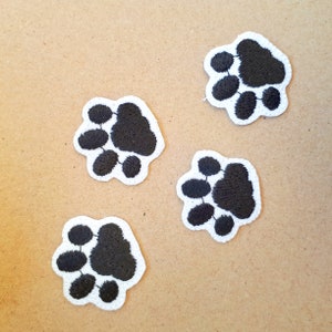 Iron-on Patch Set Pfoten Klein oder Groß Haustier Katze oder Hund Kawaii Süß Cute Aufbügel Patch Aufbügler Aufnäher Bild 9