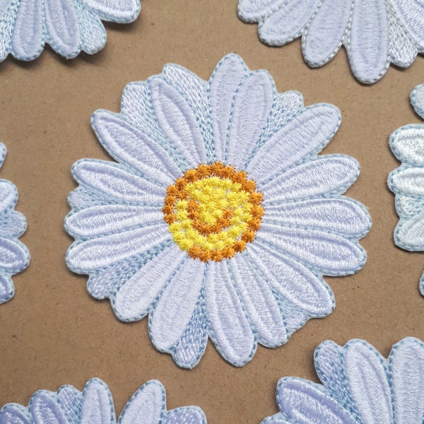 Iron-on Patch Gänseblümchen Blume Daisy Aufbügel Patch Aufbügler Aufnäher Applique 9 cm