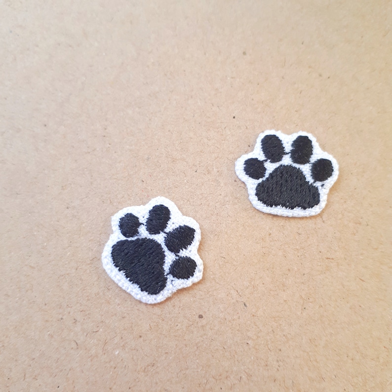 Iron-on Patch Set Pfoten Klein oder Groß Haustier Katze oder Hund Kawaii Süß Cute Aufbügel Patch Aufbügler Aufnäher Bild 7