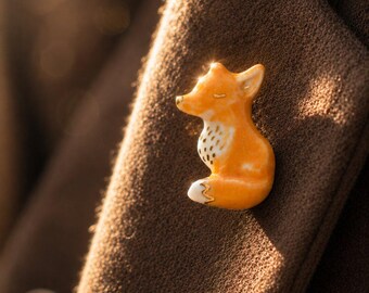 Porcelain Fox Brooch | Handmade Woodland Jewelry | 24k Gold Animal Pin