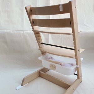 Tripp Trapp accessories hack | Ikea Trofast adapter for high chair STOKKE chair Tripp Trapp Trofast box plastic tray hooks anti-tip protection gifts