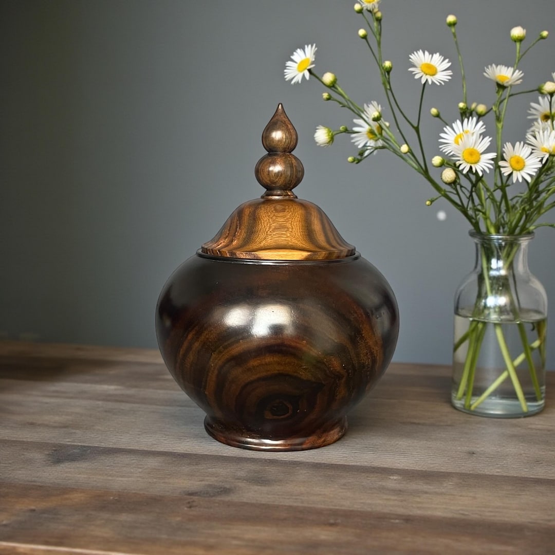 Handcrafted Rosewood Urn With Lid | Solid One-piece Wooden Keepsake Jar ...
